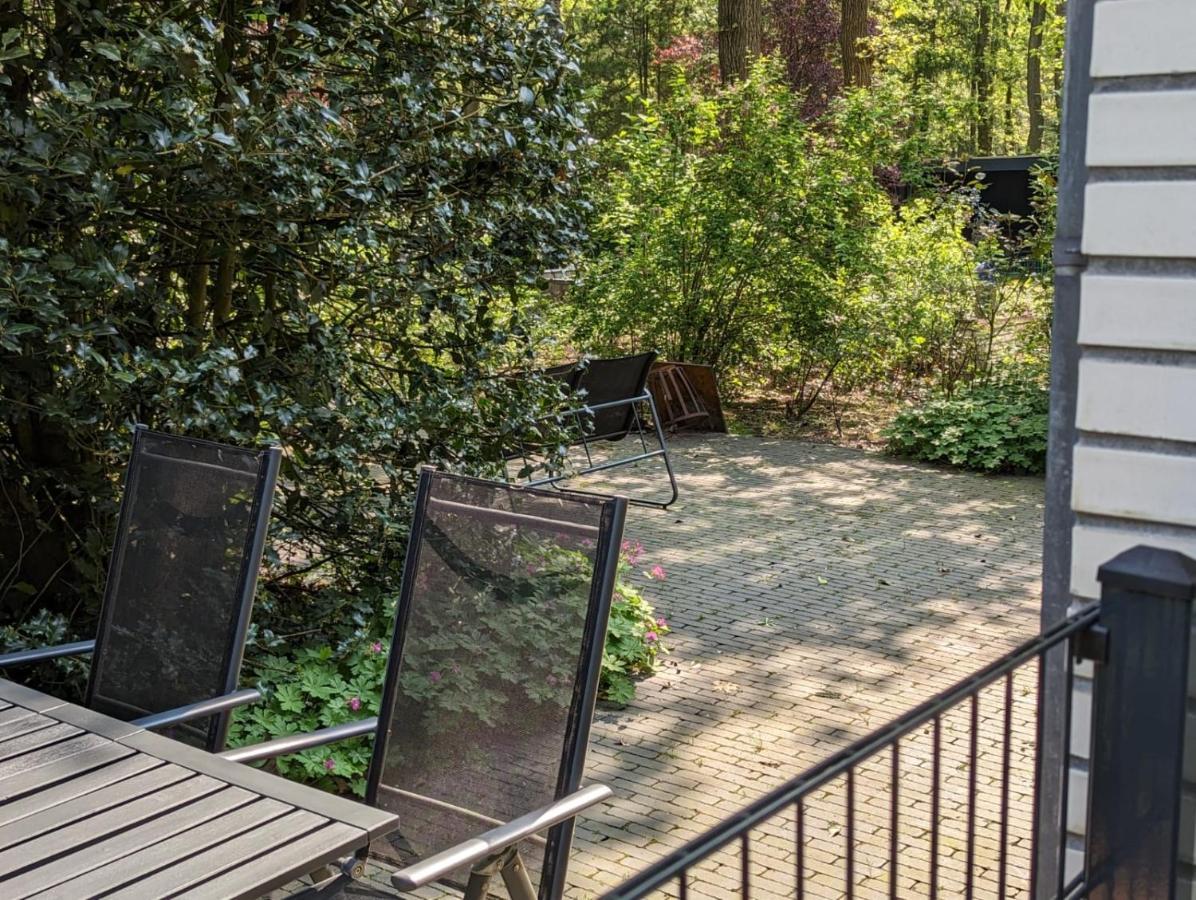 Luxe Bungalow "Zomeroord" Beekbergen Buitenkant foto